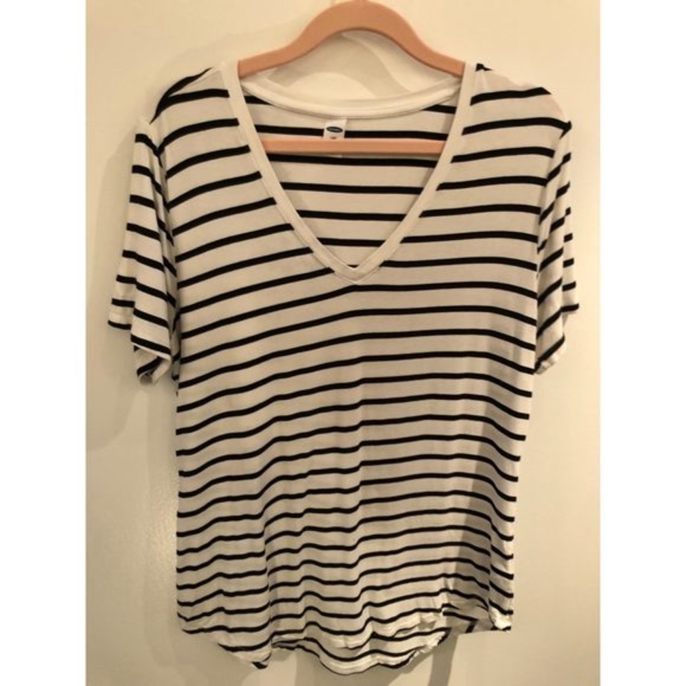 Old Navy Striped Luxe VNeck Top Sz M